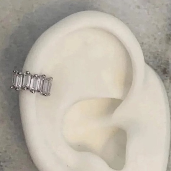 New Drop! Sterling Silver Thick Crystal Ear Cuff Earring Brand New - Picture 2 of 5